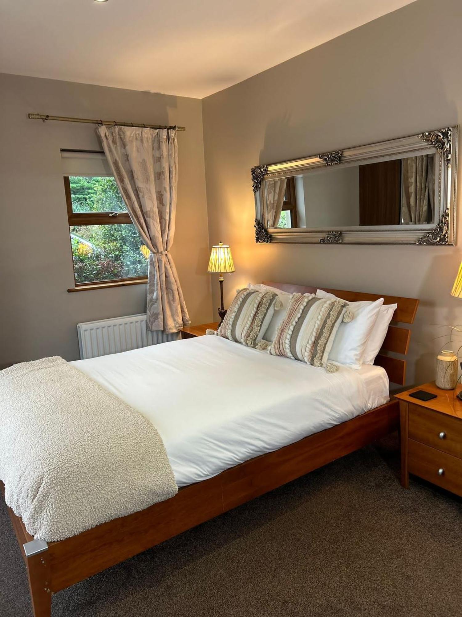 Dunhill Cottage B&B Hillsborough Room photo