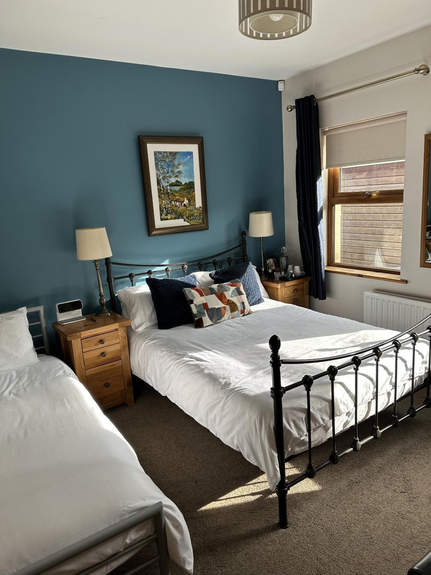 Dunhill Cottage B&B Hillsborough Room photo